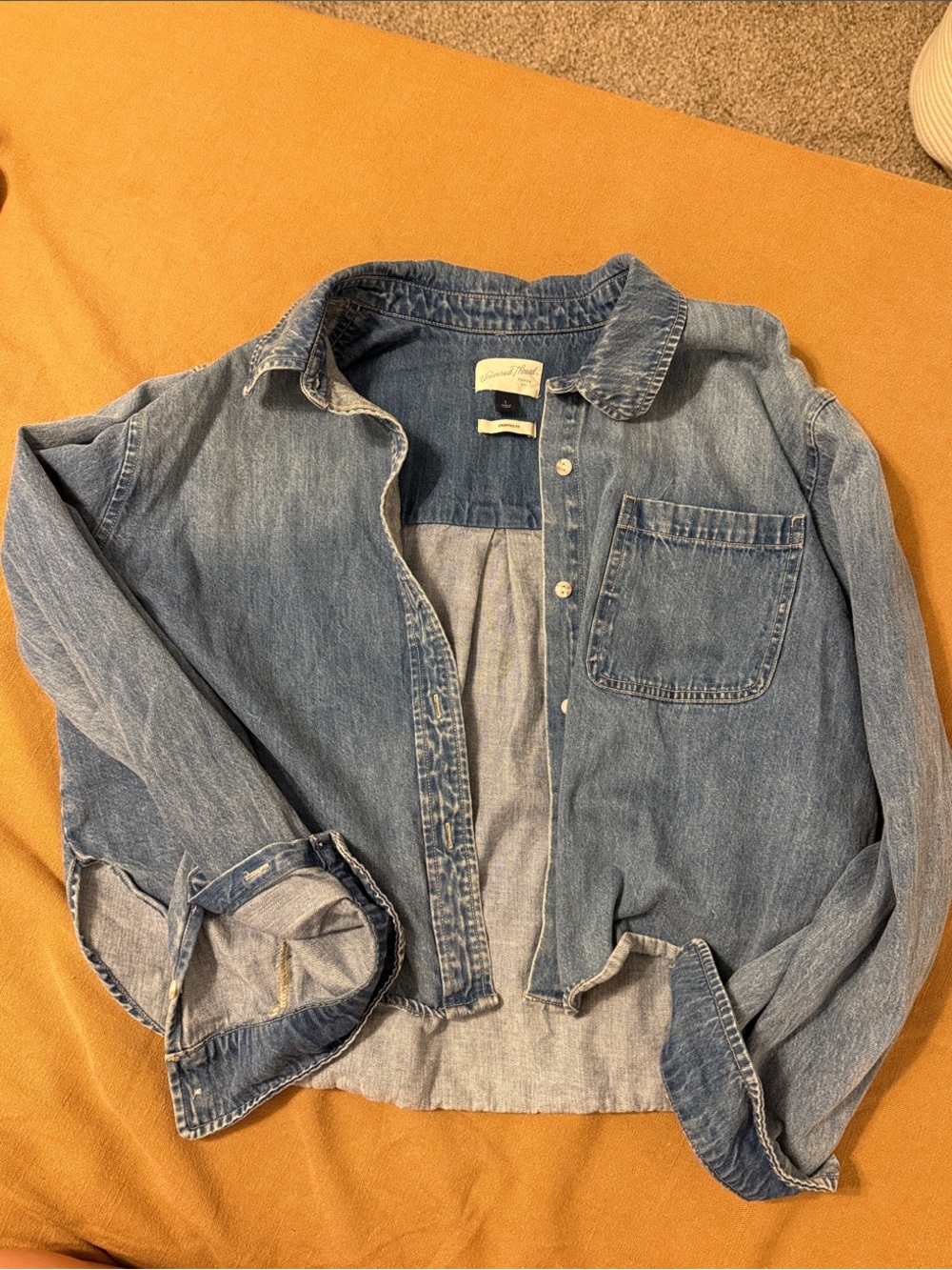 Universal Threads Cropped Fit Jean Button Up sz L